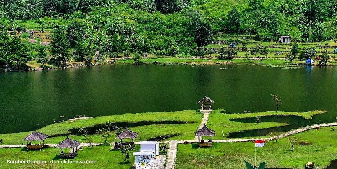 10 Tempat Wisata Alam Bogor Yang Wajib Dikunjungi 